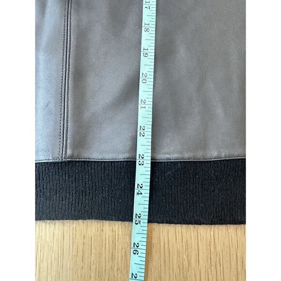 NWT Bloomingdales 100% cashmere Leather front crewneck sweater Size Medium - Picture 5 of 7